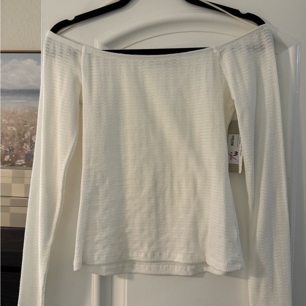 Elegant White Off-Shoulder Knit Blouse